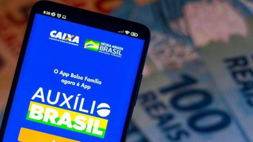 Quase duas mil famílias esperam Auxílio Brasil em Marília