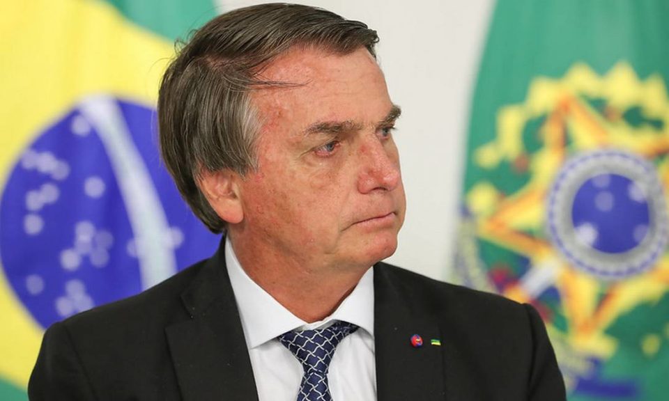 Bolsonaro: governo se dispõe a zerar PIS, Cofins e Cide da gasolina