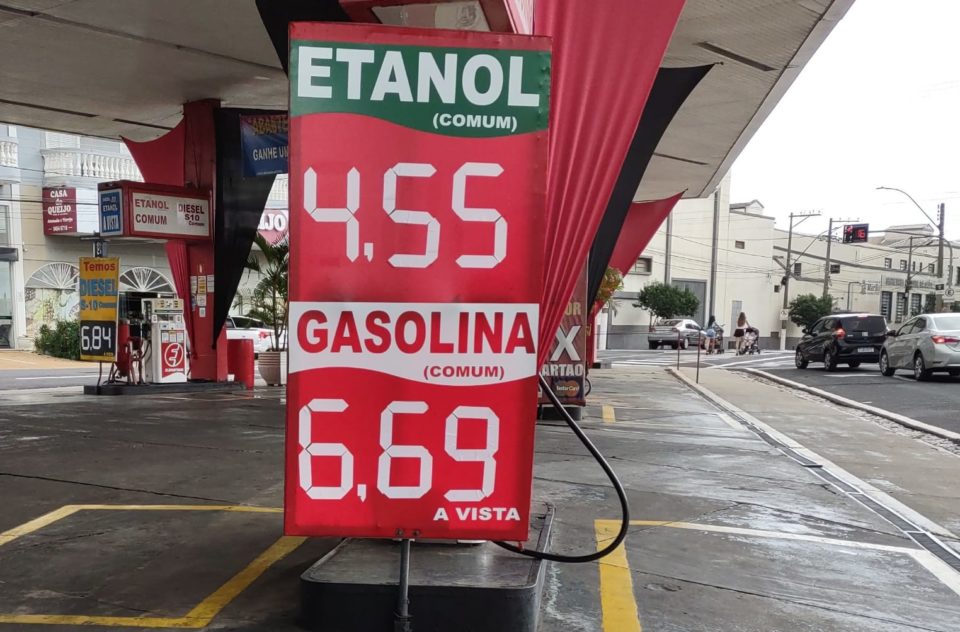 Com nova queda, etanol é encontrado a R$ 4,55 em Marília