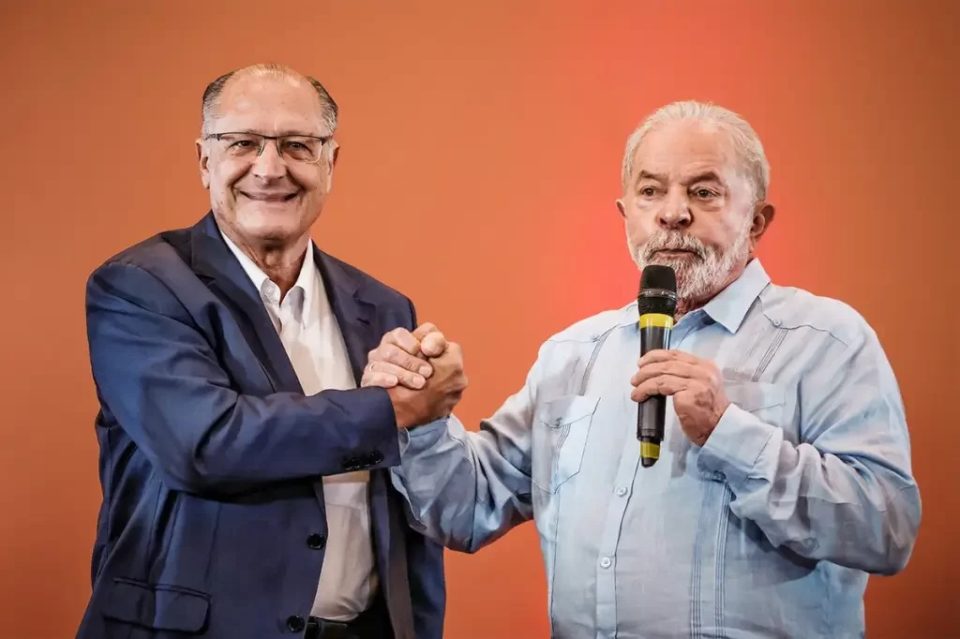 Lula e Alckmin lançam plano de governo