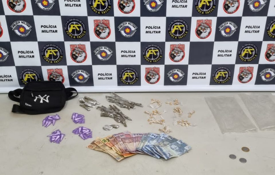 PM detém adolescente com drogas no Argollo Ferrão