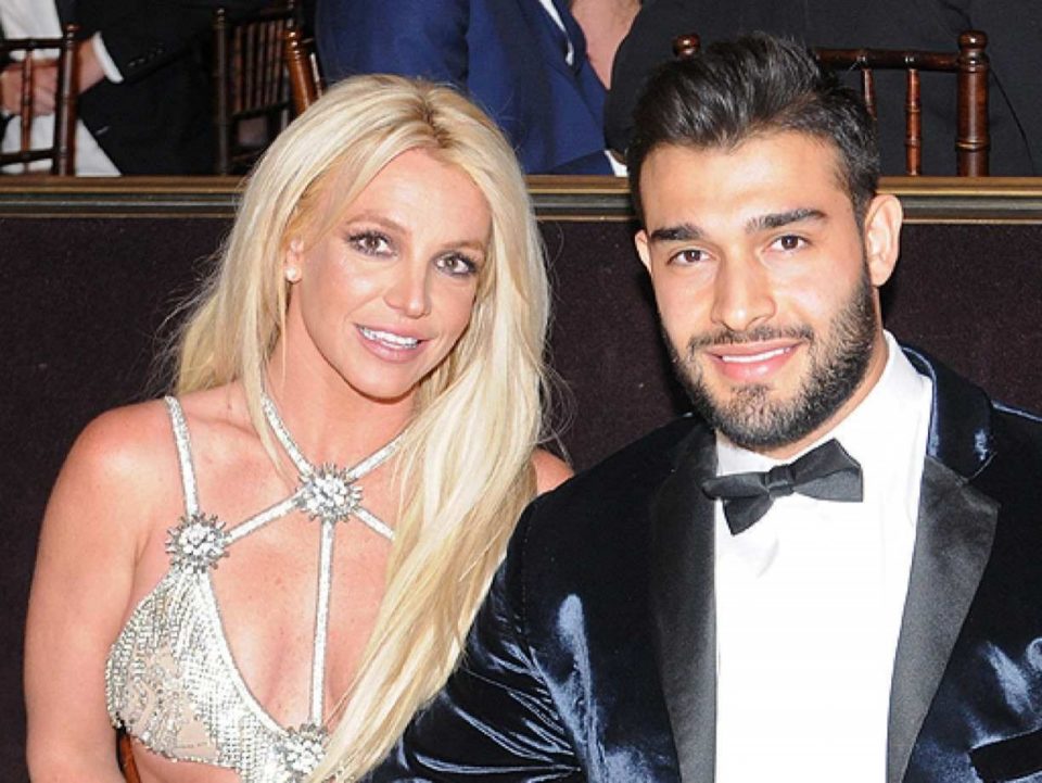 Ex-marido tenta invadir casamento de Britney Spears, diz site