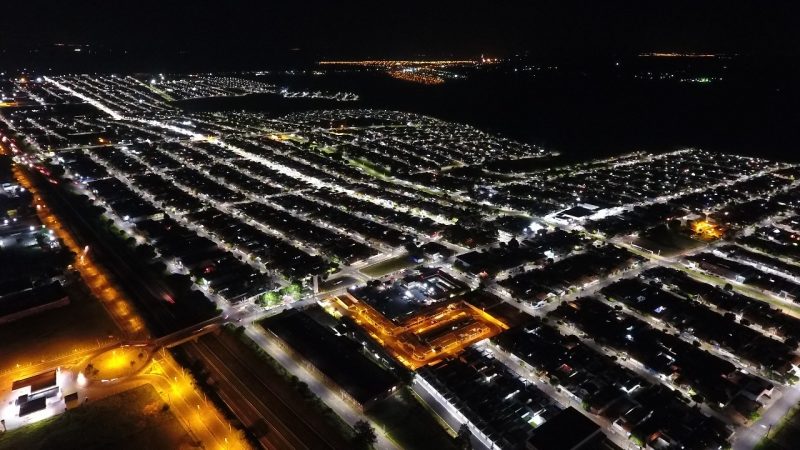 Marília já conta com 80% da iluminação modernizada com LED