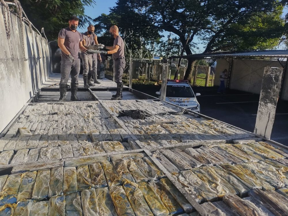 Fiscalização força traficantes buscarem alternativas para a ‘Rota Caipira’