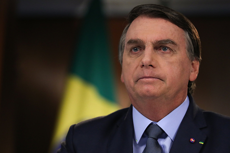 Bolsonaro sugere CPI da Petrobras e chama reajuste de inconcebível