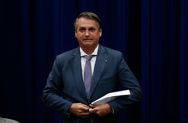 Bolsonaro tem mais pedidos de impeachment que Dilma