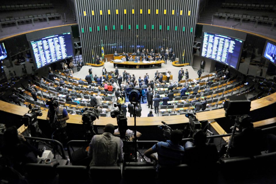 Deputados votados em Marília tendem a apoiar a PEC dos Benefícios