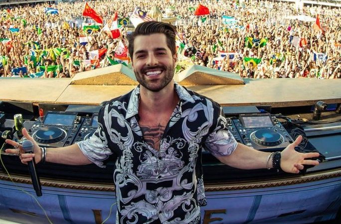 Alok faz show com recorde de público no Tomorrowland