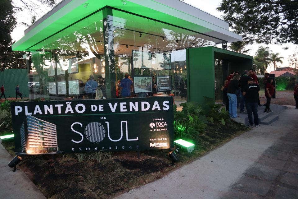 Toca Imóveis faz coquetel para início de reservas do edifício Soul Esmeraldas