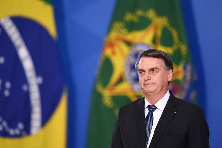 Bolsonaro diz cogitar ir ao debate na Band: “Vou ser fuzilado”