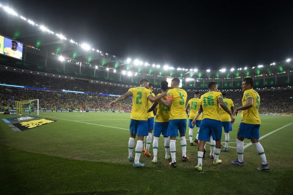 Brasil mantém o primeiro lugar no ranking da Fifa