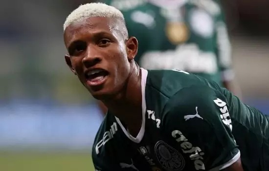 Danilo é punido após expulsão e vai desfalcar Palmeiras