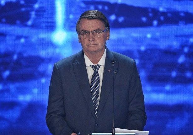 Bolsonaro diz que pretende ir a outros debates eleitorais