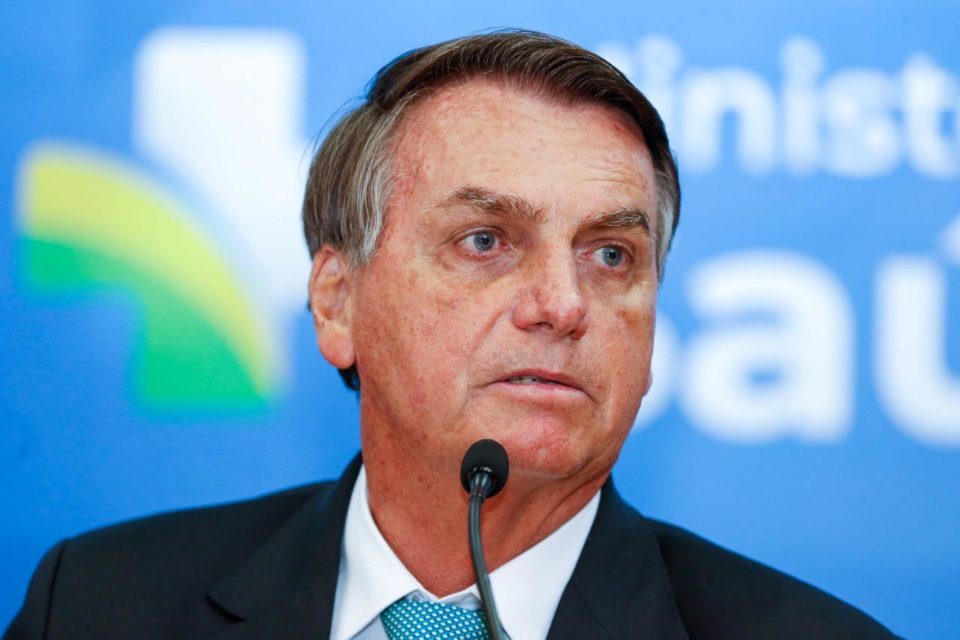 ‘Ideal é não pegar o empréstimo’, diz Bolsonaro