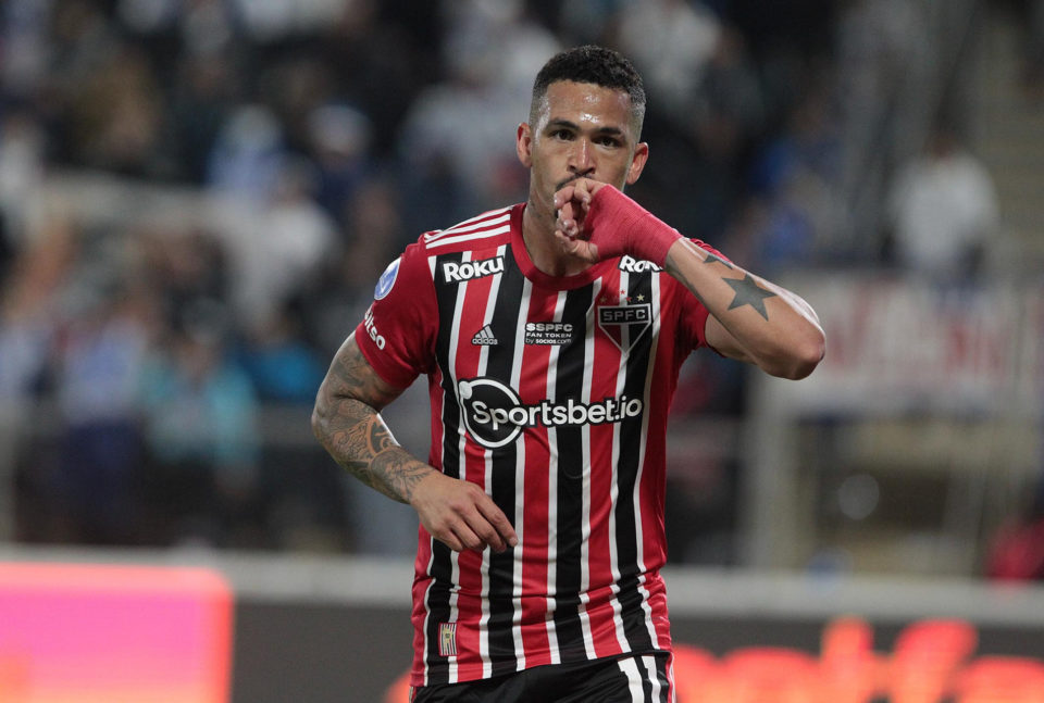 Luciano pede foco total ao São Paulo para seguir na Copa