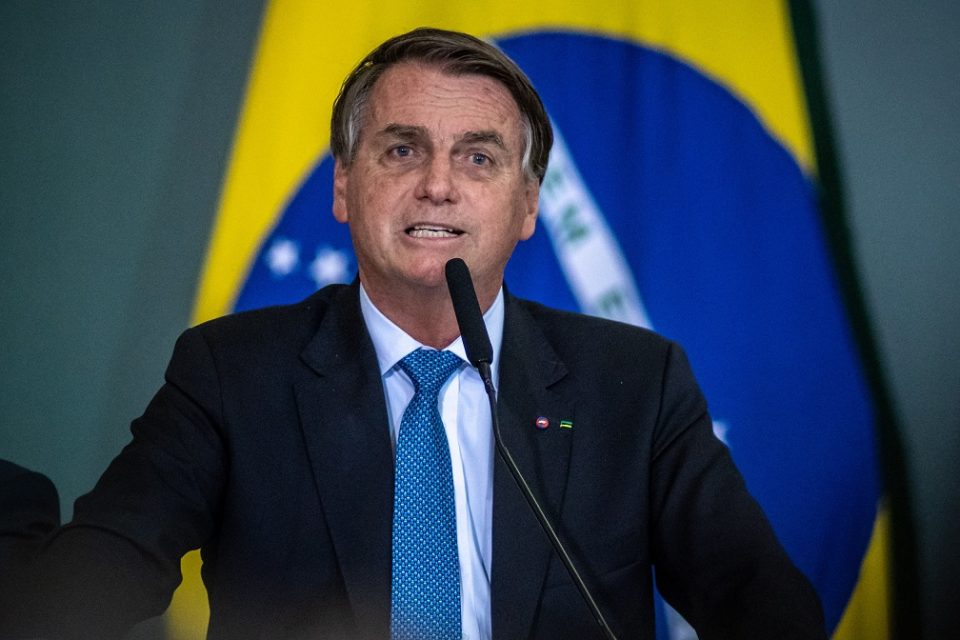 Bolsonaro rebate Lula: “Não tem filé mignon para todo mundo”