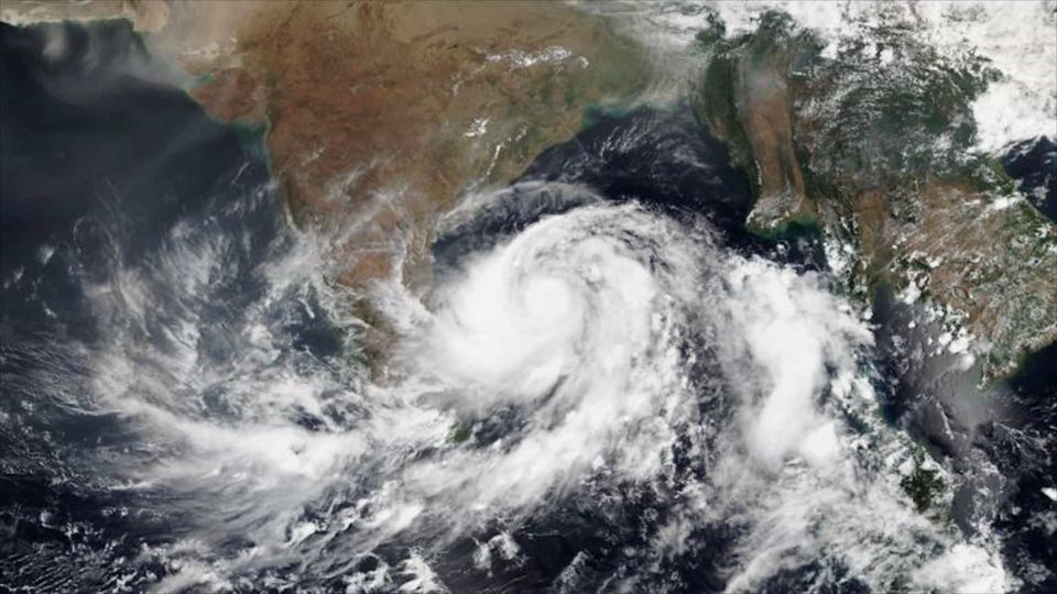 Ciclone deve provocar chuva e ventos fortes no Sudeste e Sul