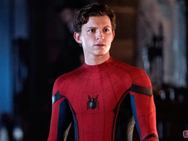 Tom Holland anuncia afastamento das redes sociais