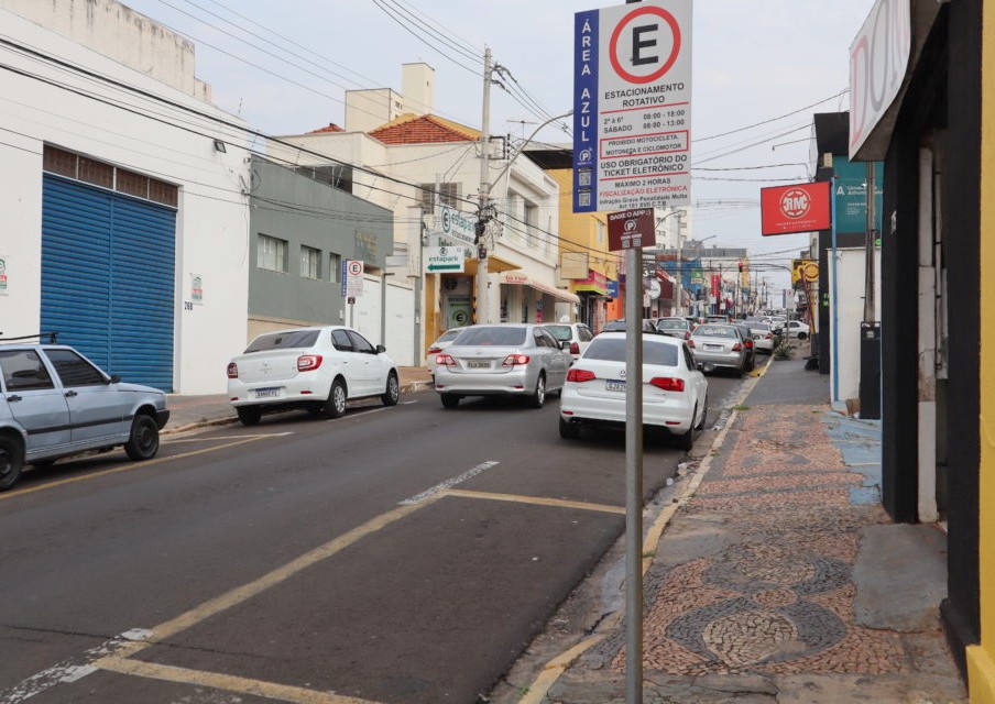 Serviço ruim da Zona Azul irrita parte dos usuários em Marília