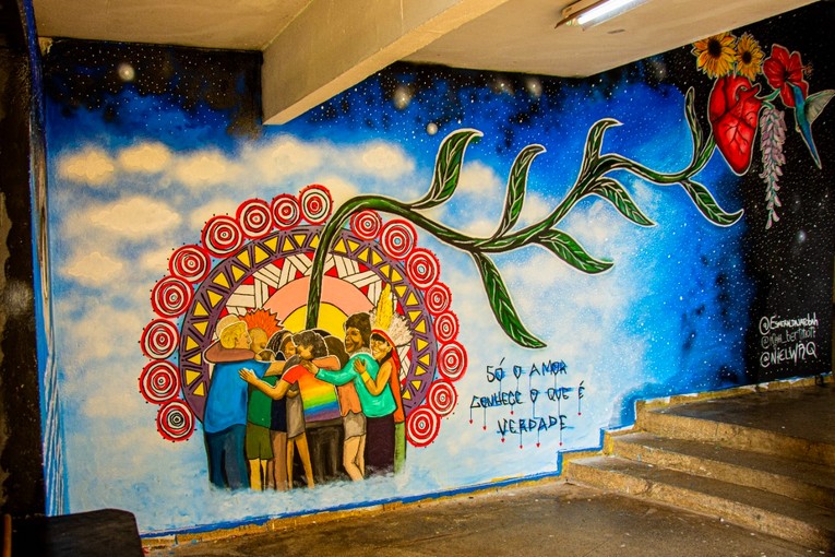 Projeto de Arte Mural é realizado na escola Antonio Augusto Netto