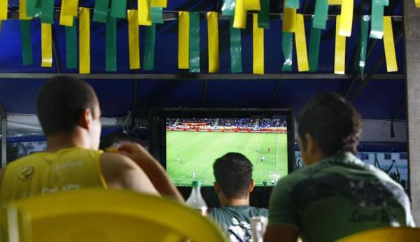 ‘Brasileiro vai querer TV de 65 polegadas para ver a Copa’