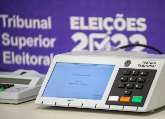 Eleições 2022: TRE-SP começa a lacrar as urnas eletrônicas