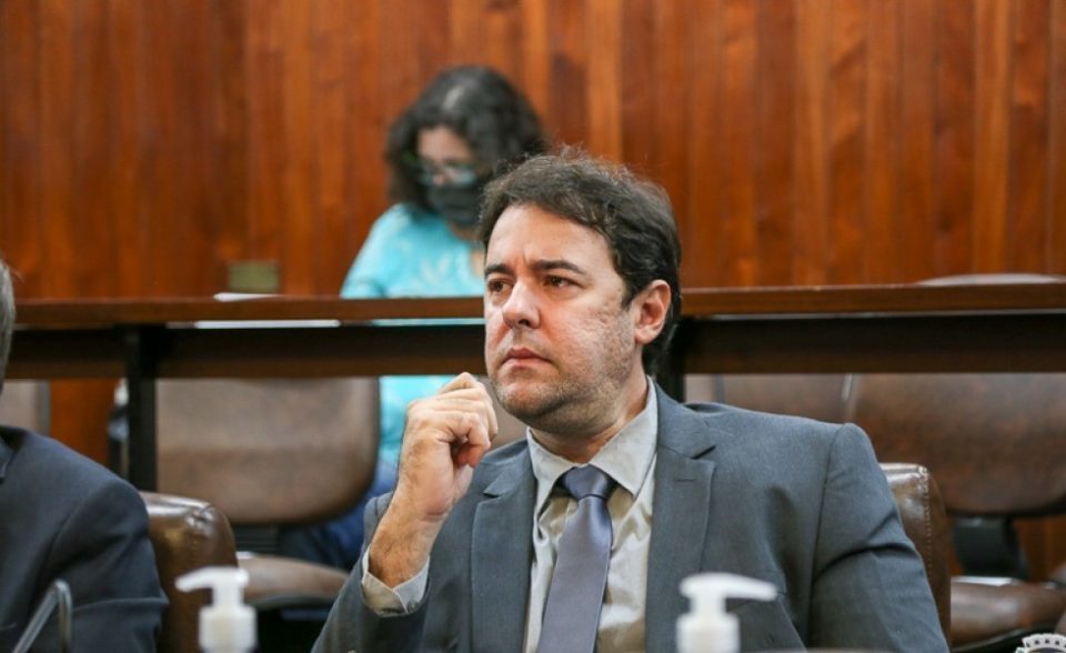 TJ arquiva queixas de Féfin contra o prefeito Daniel Alonso