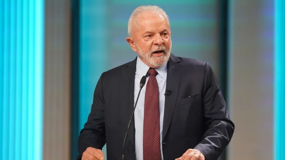 Lula foca em herança petista nas considerações finais