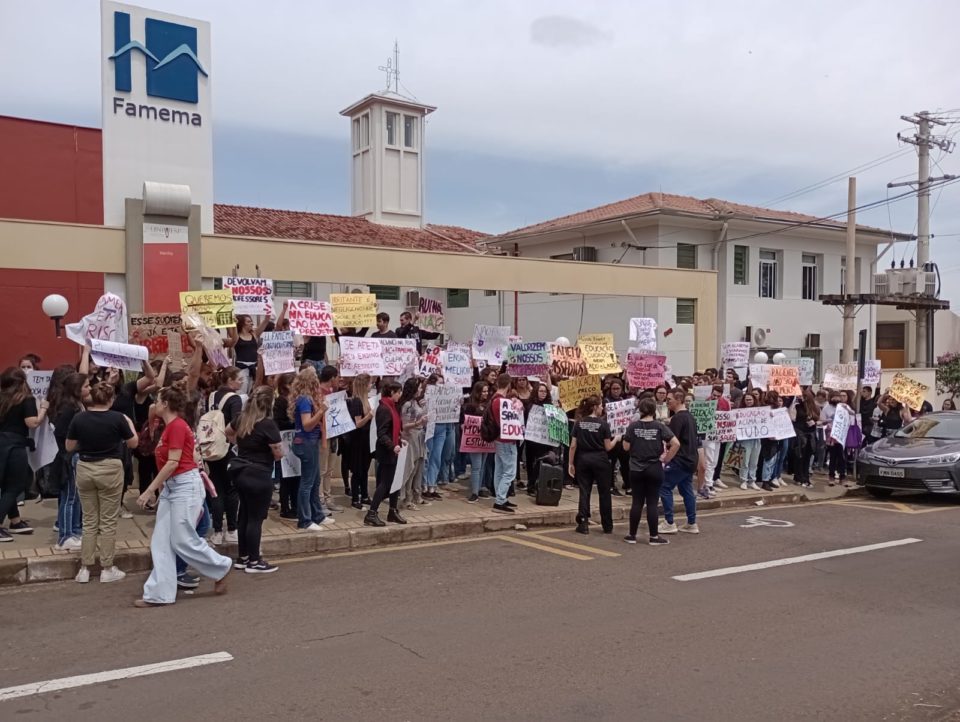 Contra o desmonte da Famema, alunos fazem ocupação