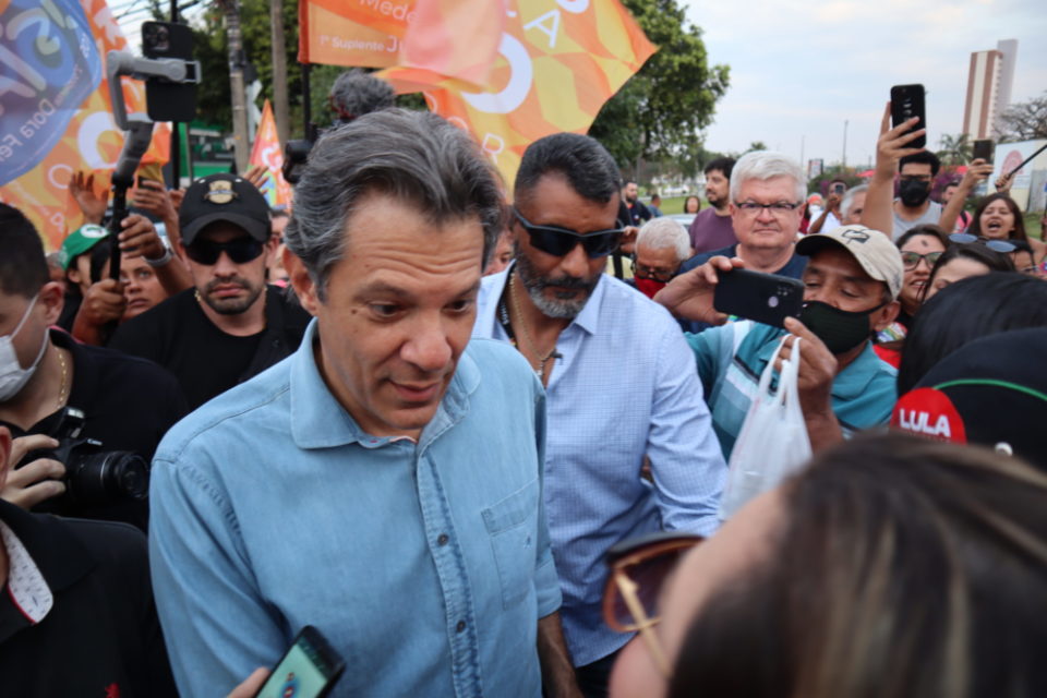 Haddad foca em saúde e educação e diz que falta diálogo