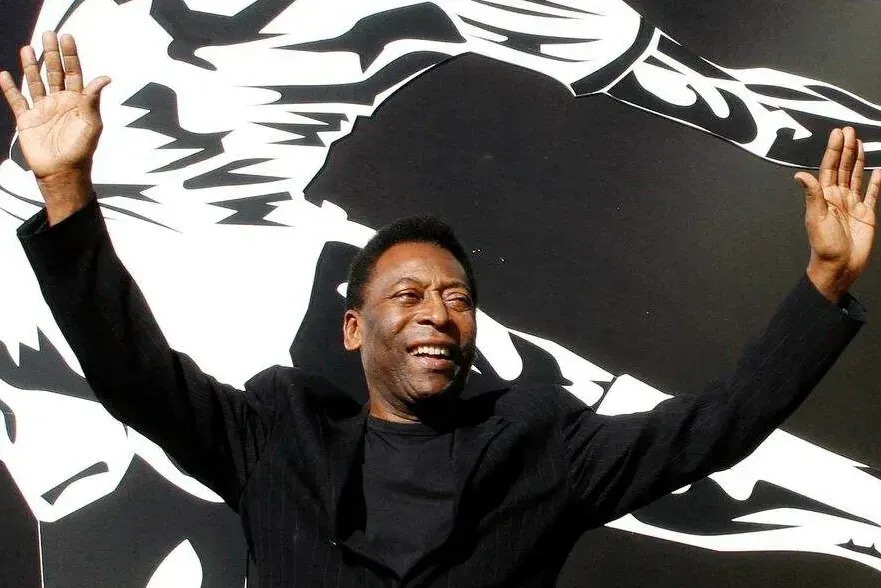 Santos anuncia homenagem aos 82 anos de Pelé durante clássico