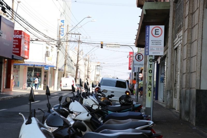 Zona Azul soma mais de quatro mil multas desde o início do serviço