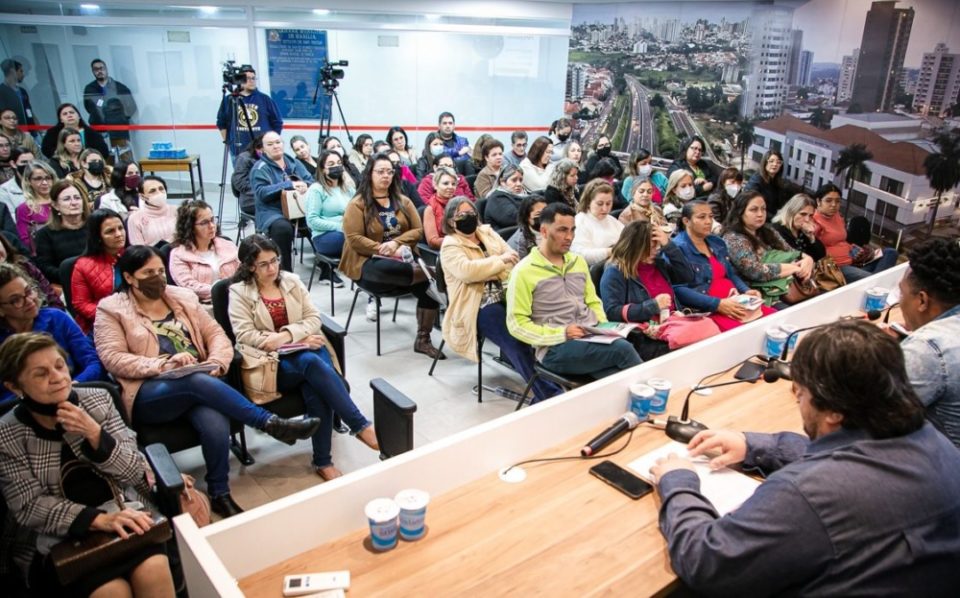 História local é revisitada por professores de Emef