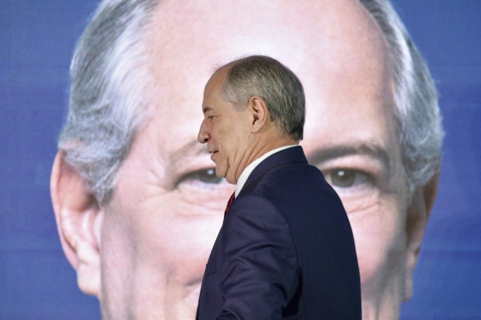 PDT apoia Lula no 2º turno e Ciro Gomes segue decisão