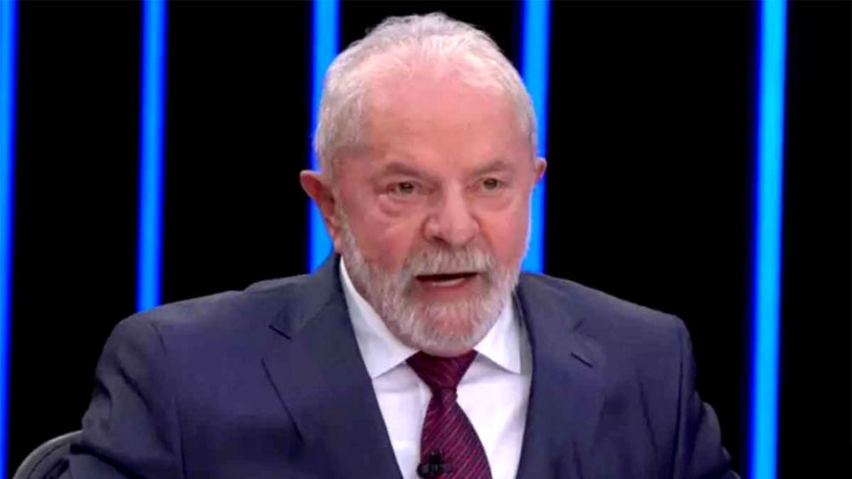 Lula critica abuso de Bolsonaro no uso da máquina pública