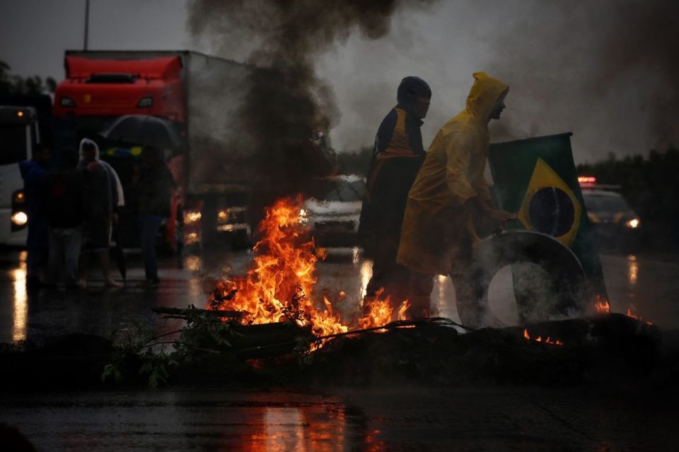 PRF anuncia operação para liberação imediata de rodovias