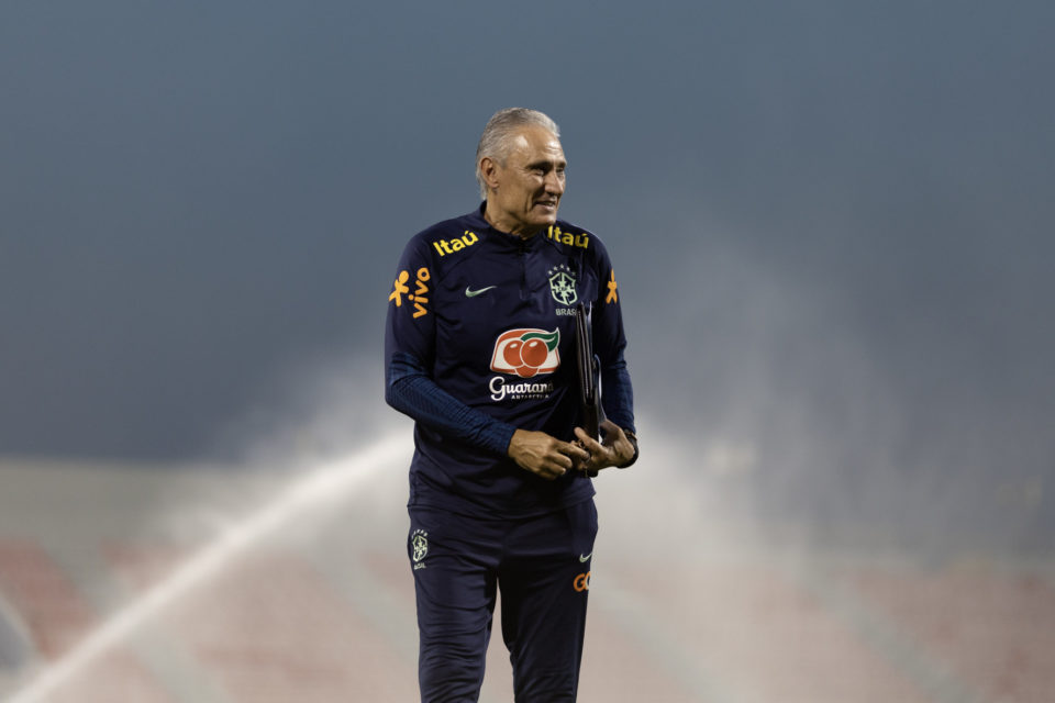 Tite esconde substituto de Neymar e faz elogio a Rodrygo