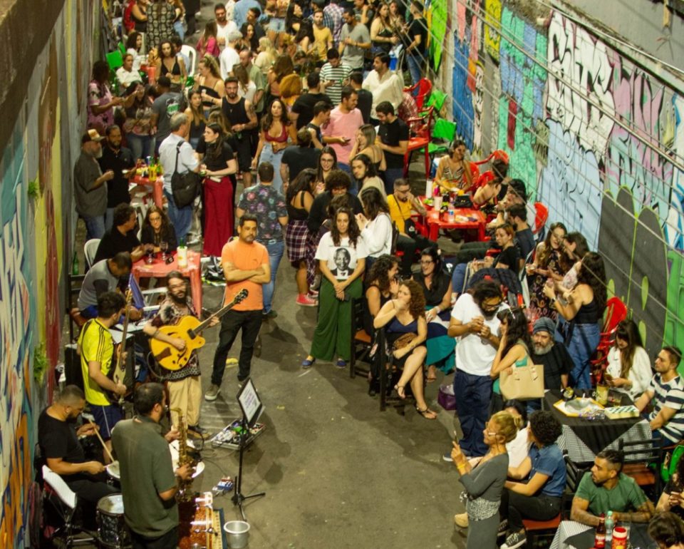 Jazz À La Rua acontece nesta sexta no Beco Resistência