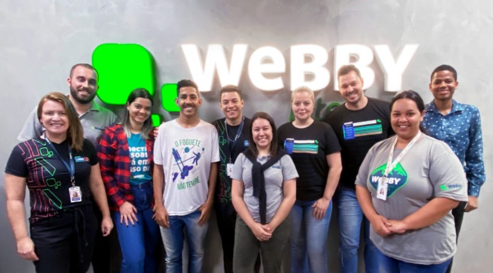 Webby prioriza experiência do cliente em sua nova marca