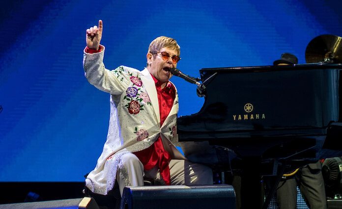 Último show de Elton John será transmitido ao vivo no Disney+