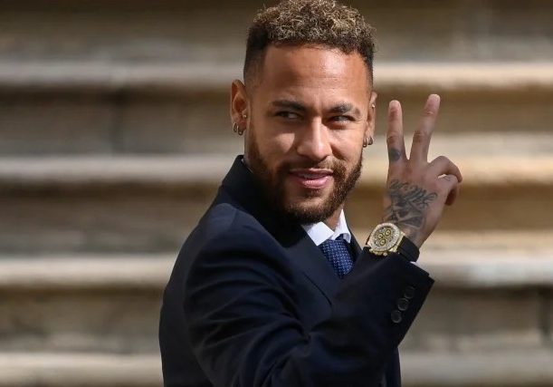 Neymar ganha ação que pedia anulação de dívida na Receita