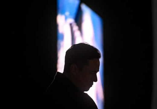 Twitter tem novo pico de acessos após despedidas, diz Musk