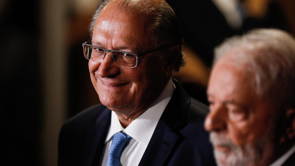 Alckmin: governo Lula vai fechar contas no azul e reduzir dívida