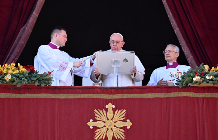 Papa Francisco faz apelo para ‘silenciar as armas’ na Ucrânia