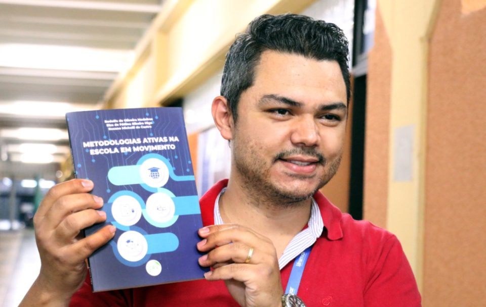 Docente do curso técnico em Enfermagem da Unimar lança livro