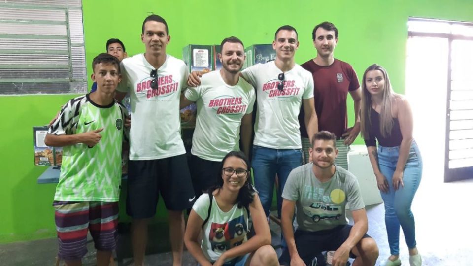 CrossFit Marília supera meta e entrega mais de 200 cestas