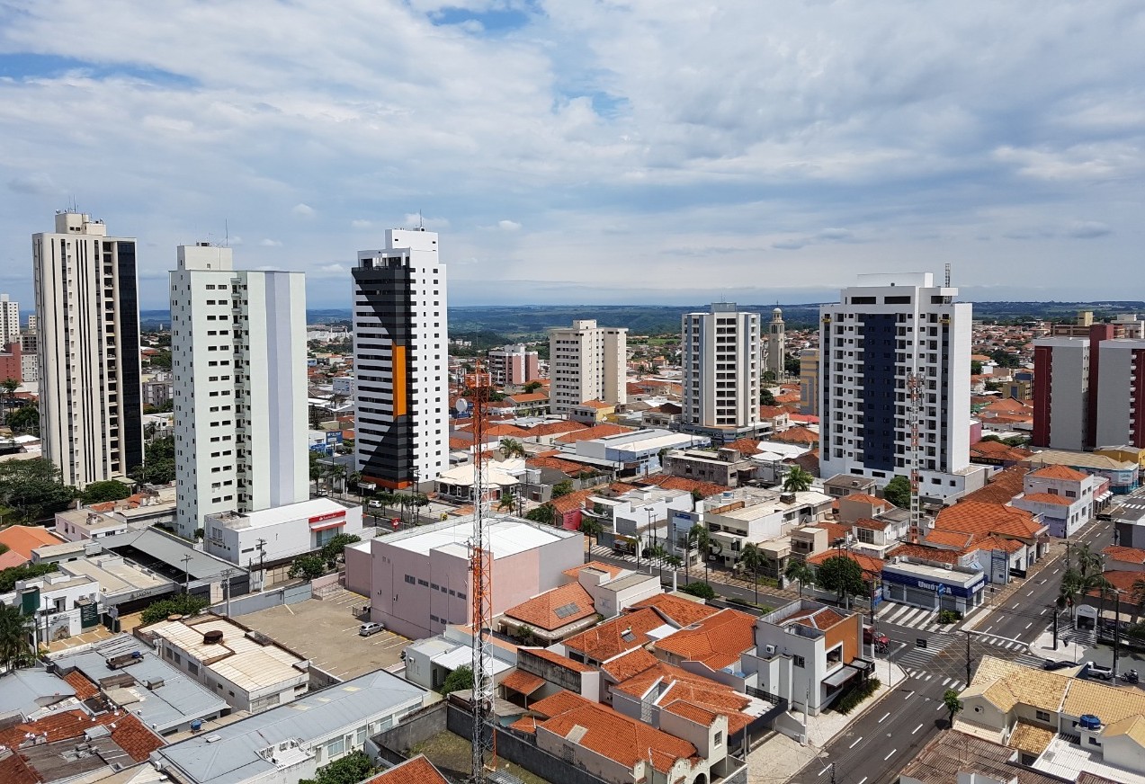 Marília tem mais contas ativas de celulares do que habitantes, segundo relatório da Anatel