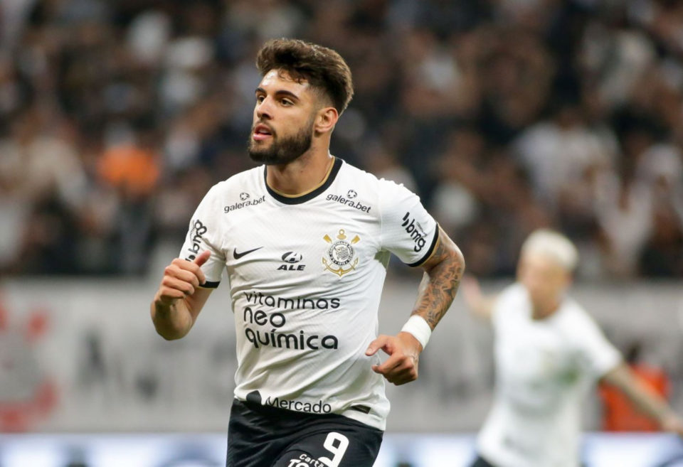 Corinthians negocia com Zenit para ter Yuri em definitivo