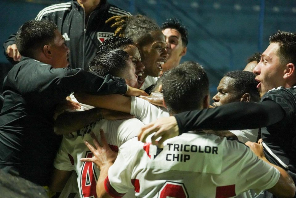 São Paulo vence Porto Velho e lidera o Grupo 17 da Copinha