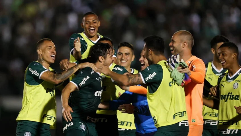 Palmeiras bate Botafogo e vence primeira no Paulista